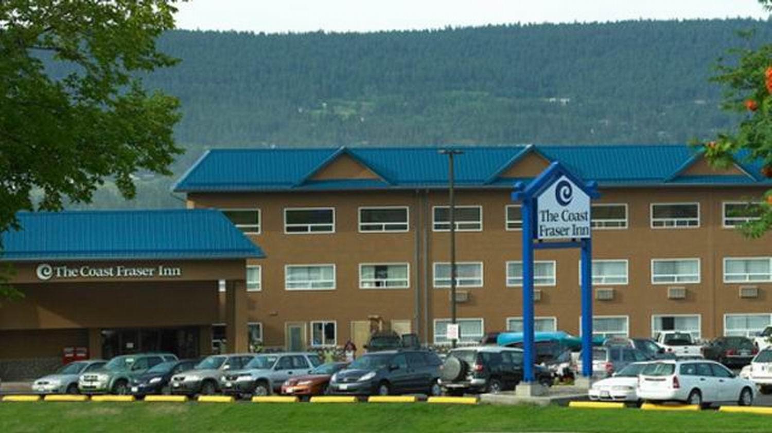 Coast Fraser Inn Уильямс-Лейк Экстерьер фото
