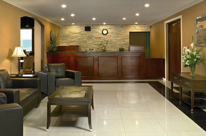 Coast Fraser Inn Уильямс-Лейк Экстерьер фото